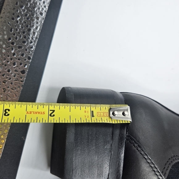 NWB Soludos marfa leather chelsea booties size 6.5 - Picture 10 of 13